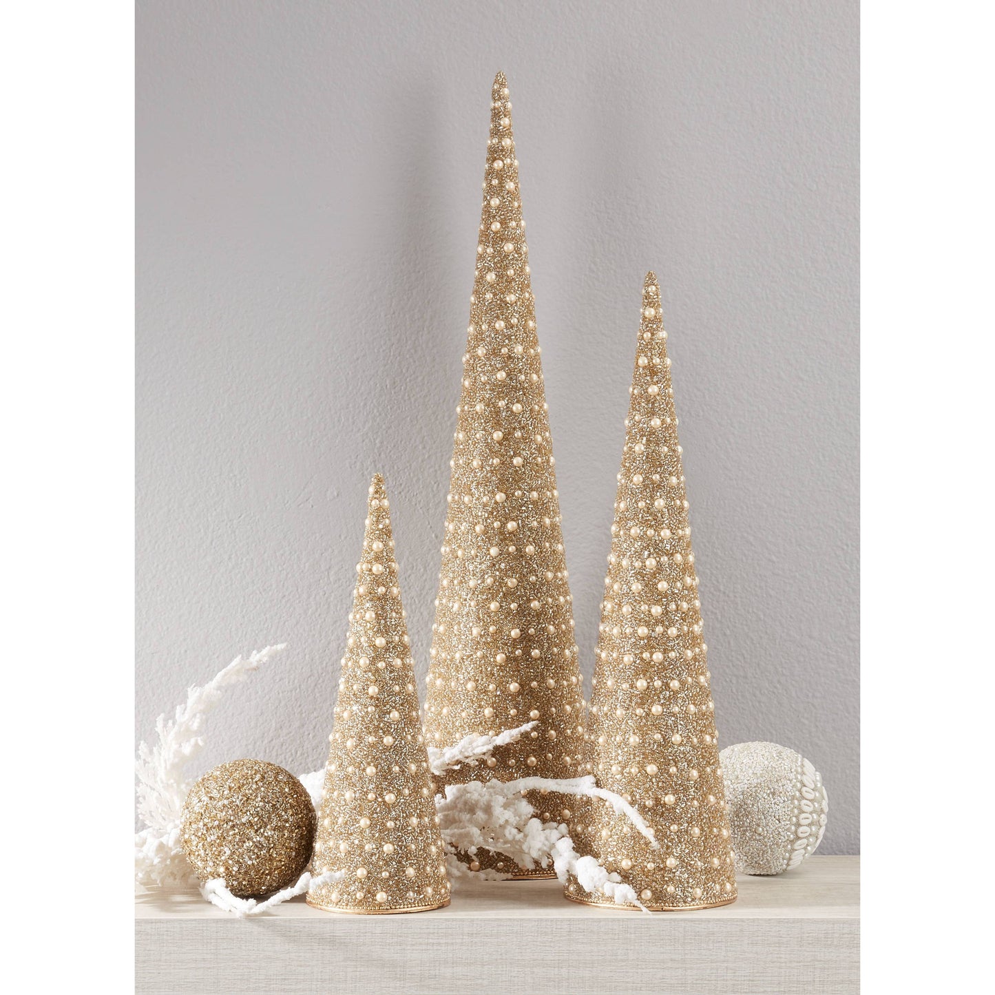 Gold Beaded Christmas Tree