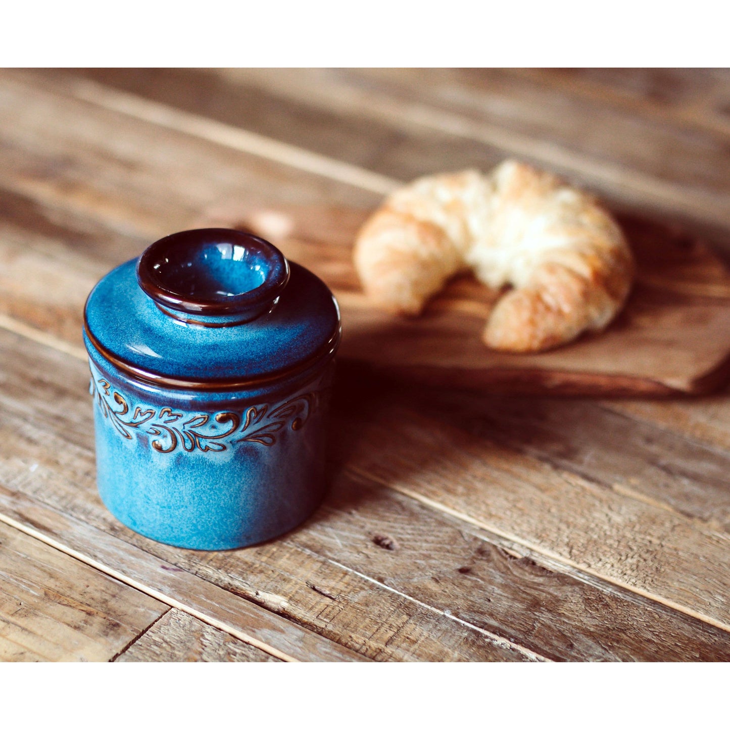 The Original Butter Bell® Crock - Antique Denim Blue