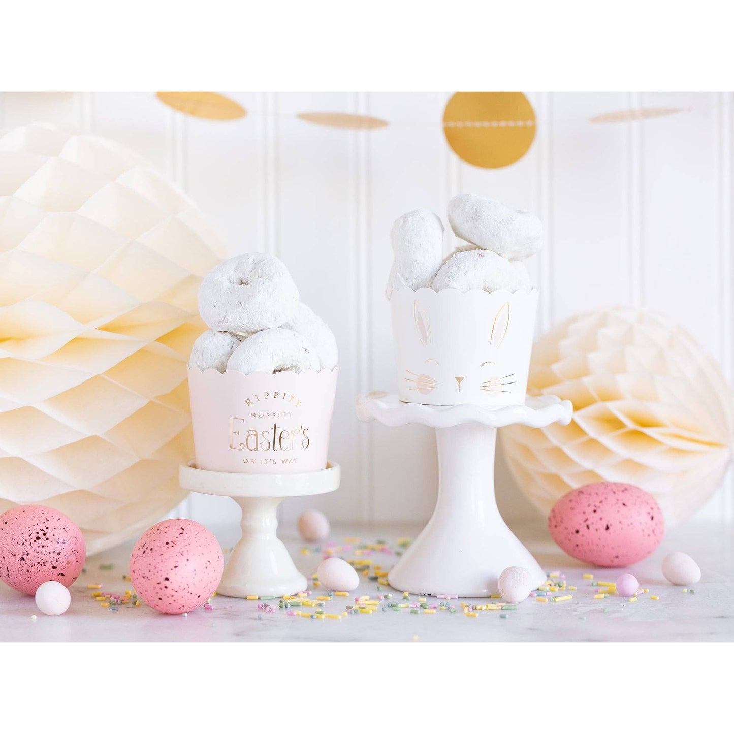 Gold Foiled Easter's On It's Way 5 oz Food Cups (50 pcs)