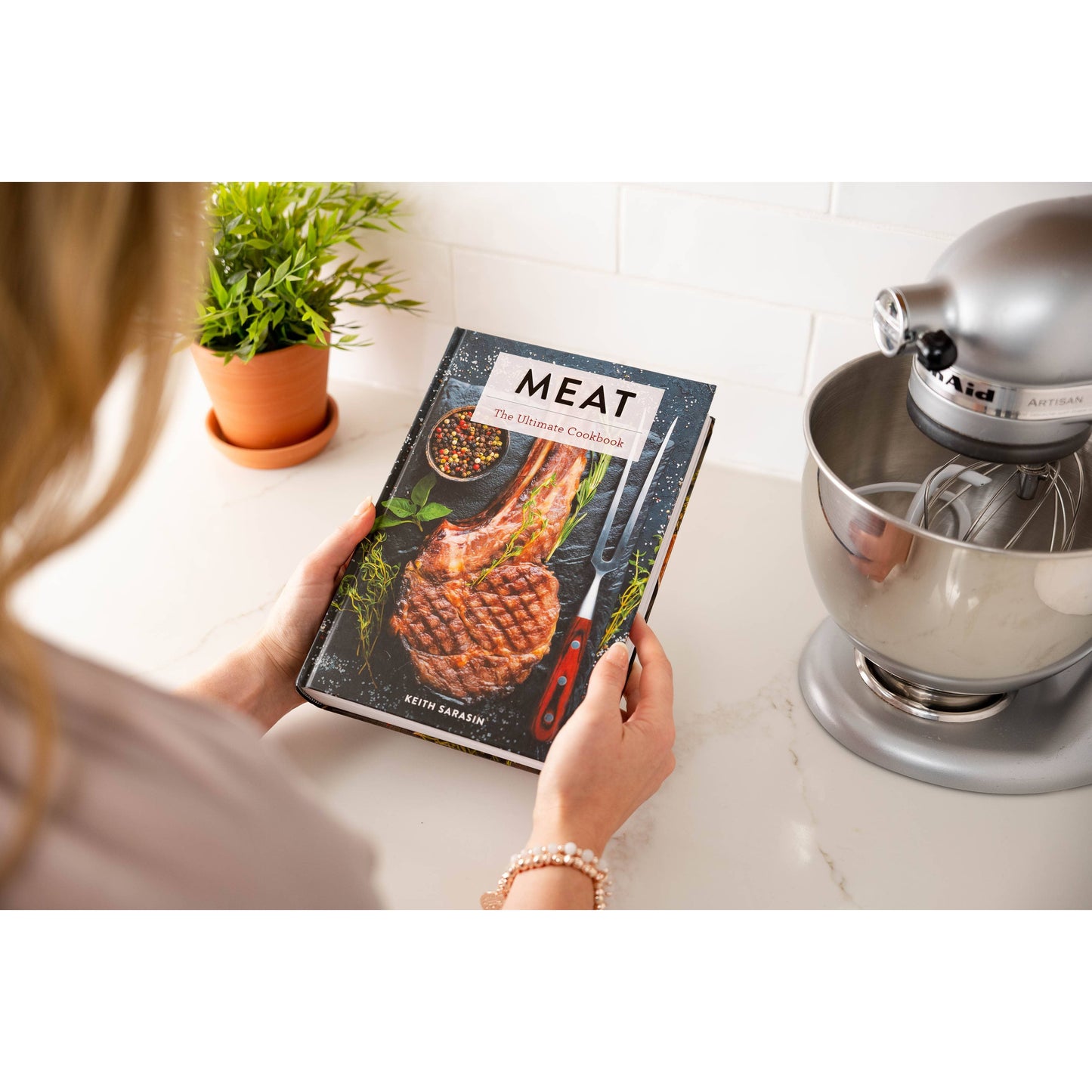 Meat: The Ultimate Cookbook
