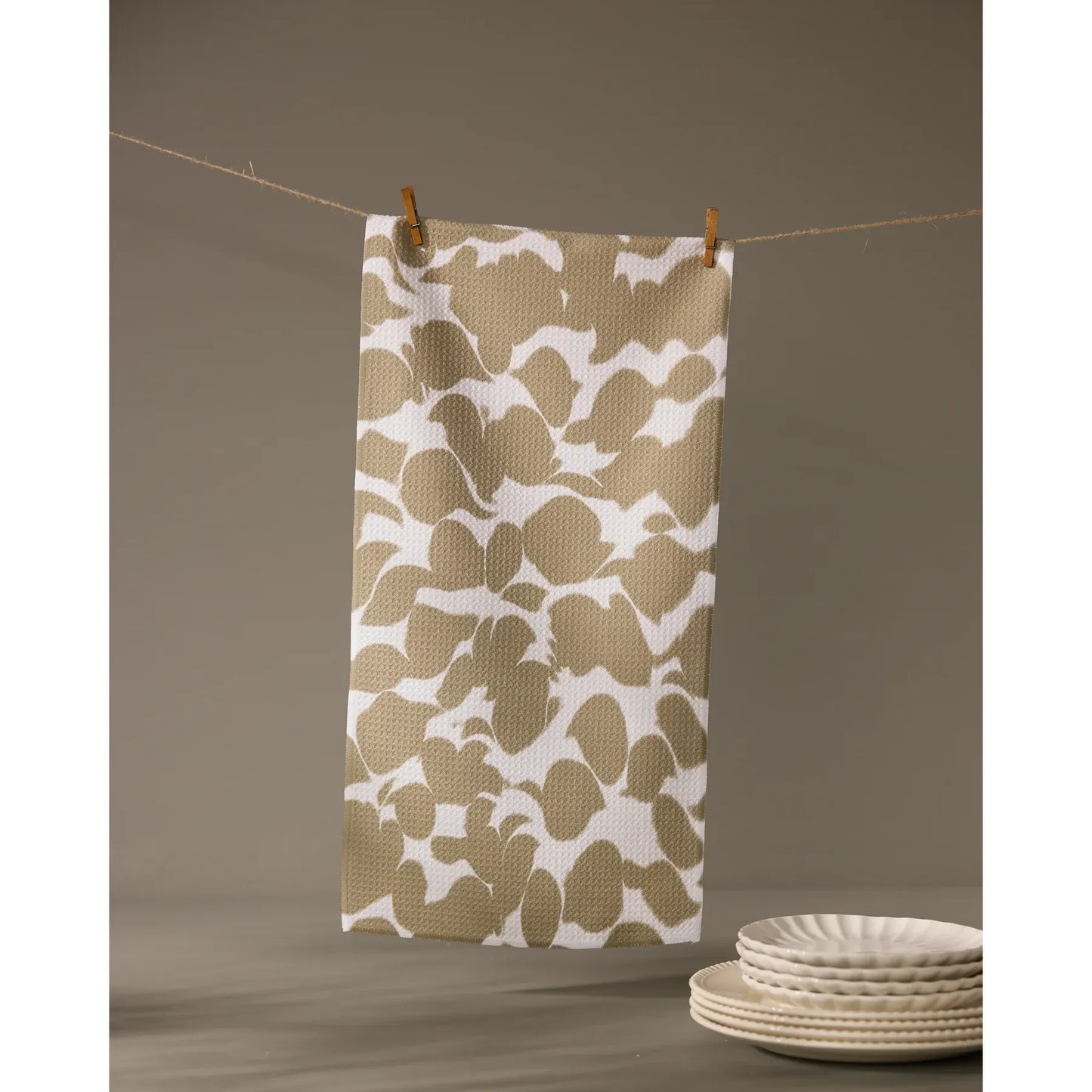 Canopy Geometry Bar Towel