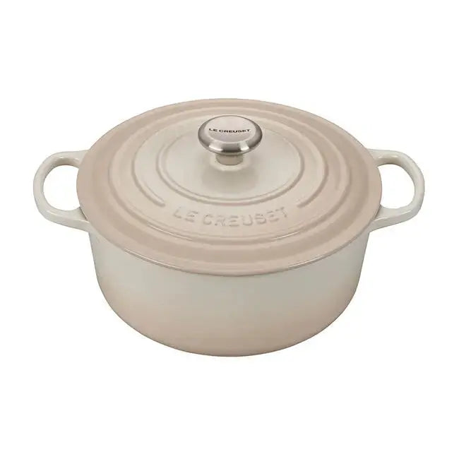 Le Creuset 5 1/2 Qt. Round Dutch Oven - Meringue LE CREUSET