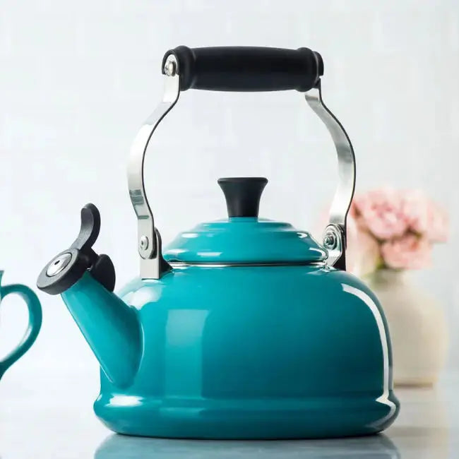 Le Creuset Classic Whistling Kettle - Caribbean LE CREUSET