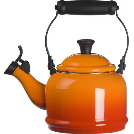 Le Creuset Demi Kettle - Flame LE CREUSET