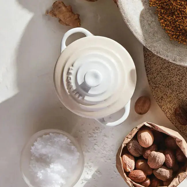 Le Creuset Mini Round Cocotte - Meringue LE CREUSET