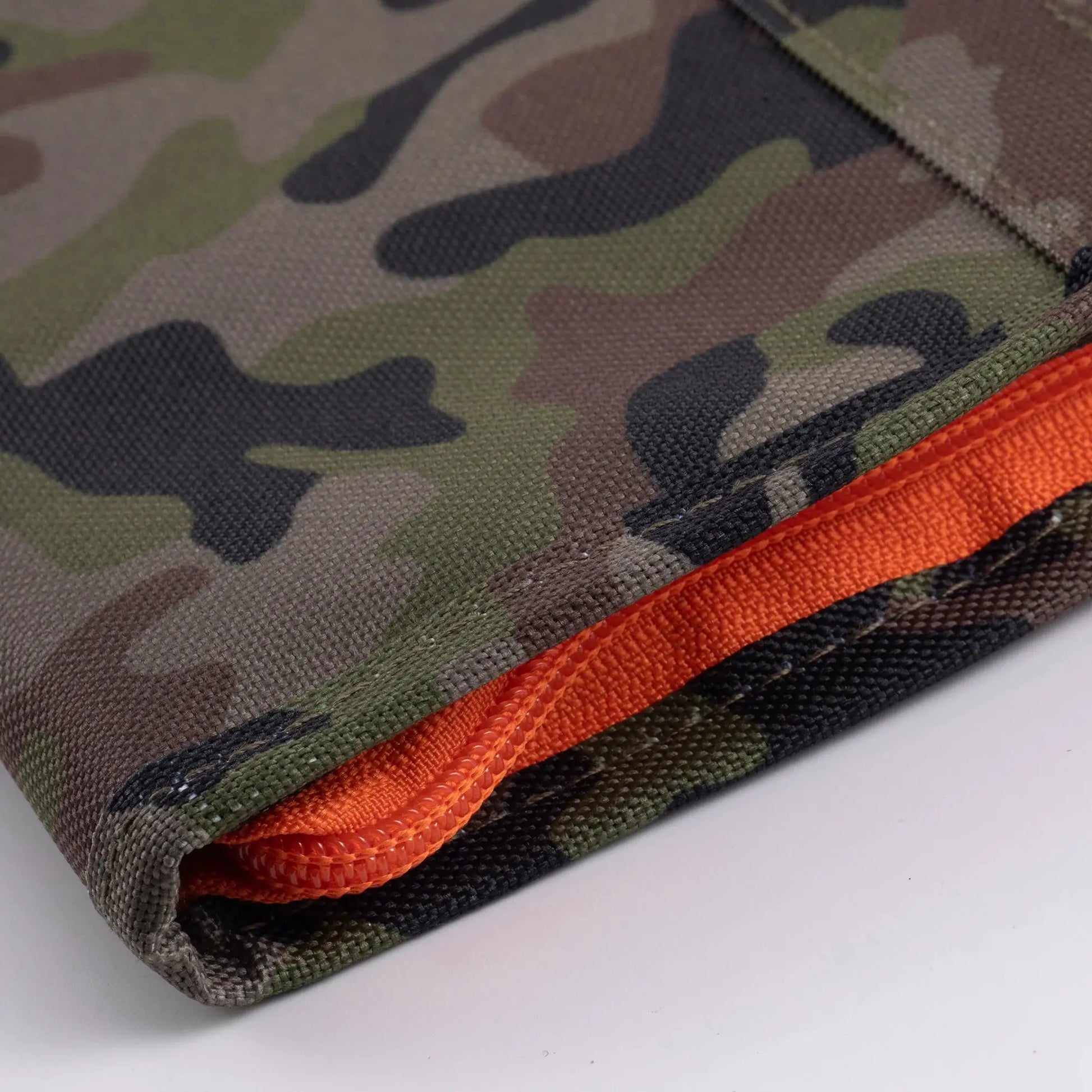 Messermeister Camouflage Knife Roll 5 Pocket Knife Blocks & Holders Browns Kitchen