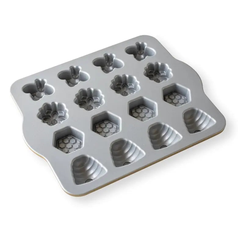Nordic Ware Busy Bee Cakelet Pan Nordic Ware