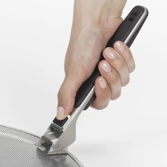 Oxo Splatter Screen With Folding Handle OXO