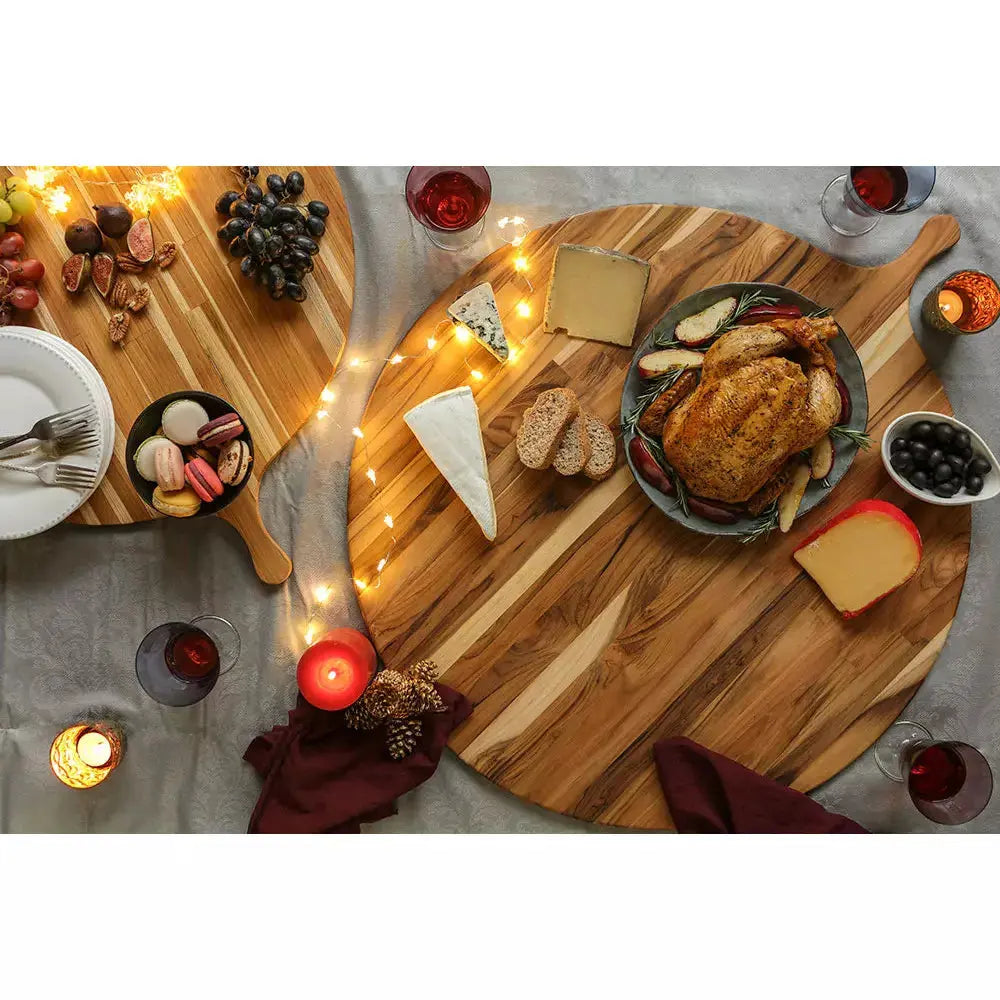 Proteak Large Round Serving Board with Handle 33 x 28 PROTEAK