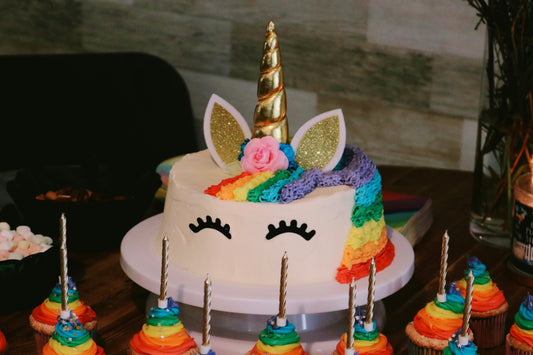 Mommy and Me Cake Decorating: Unicorn Cakes