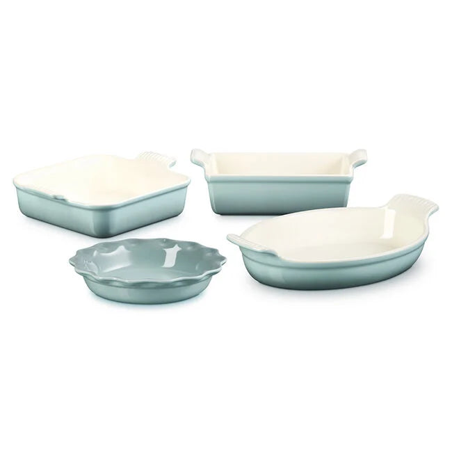 Le Creuset Heritage 4-Piece Bakeware Essentials Set