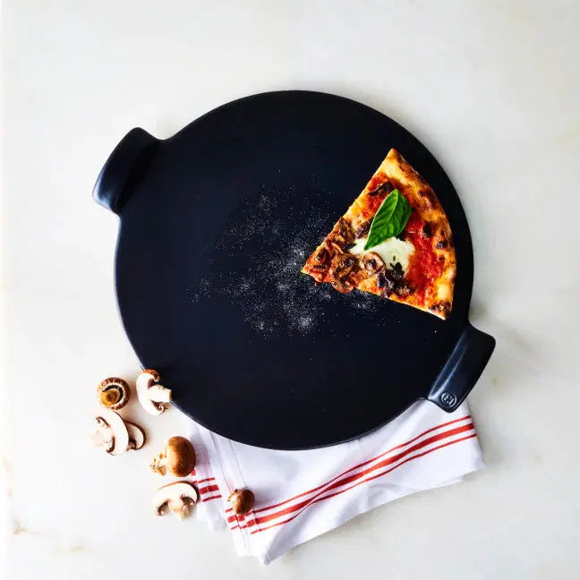 Emile Henry Smooth Pizza Stone - Burgundy EMILE HENRY
