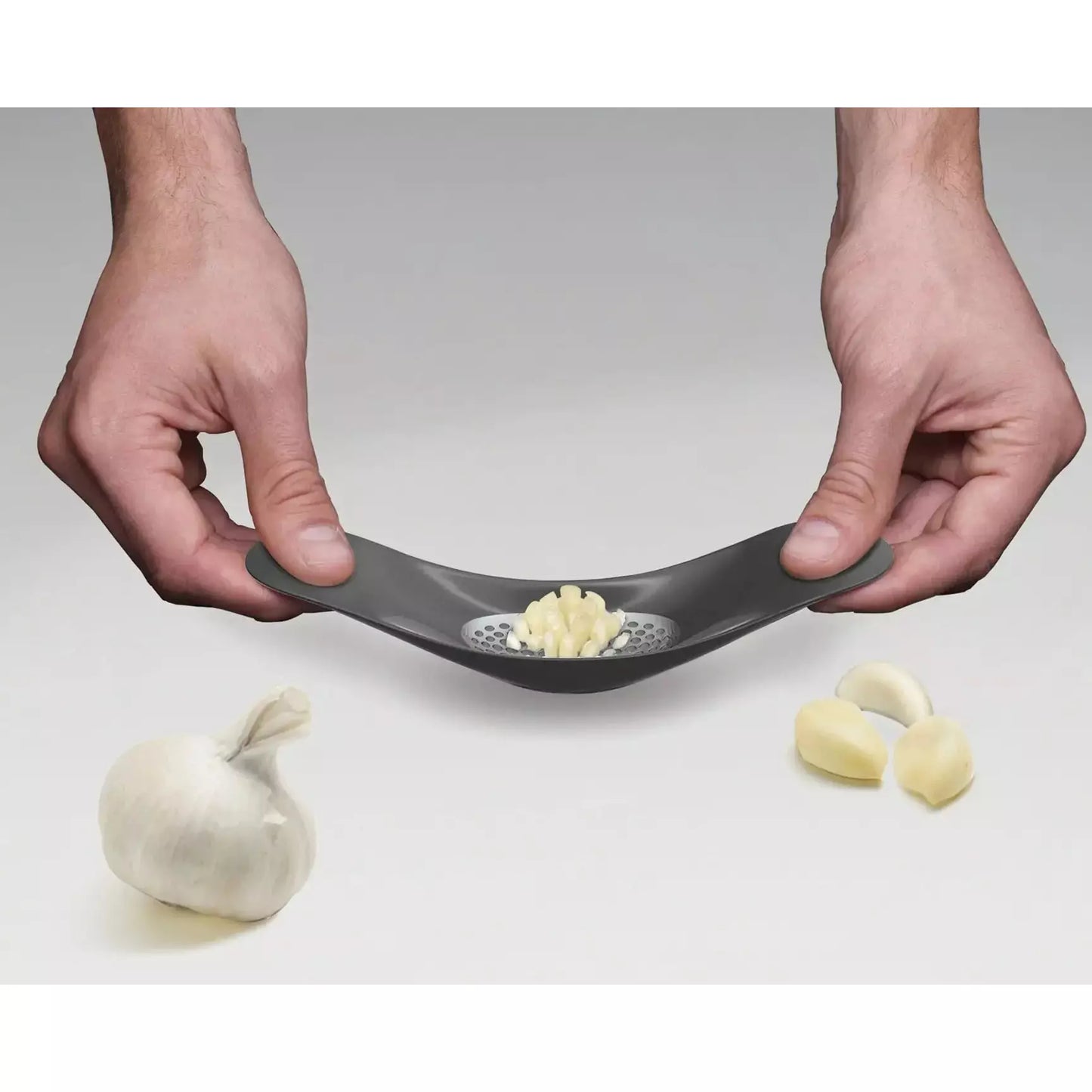Garlic Rocker - Stainless Steel JOSEPH JOSEPH