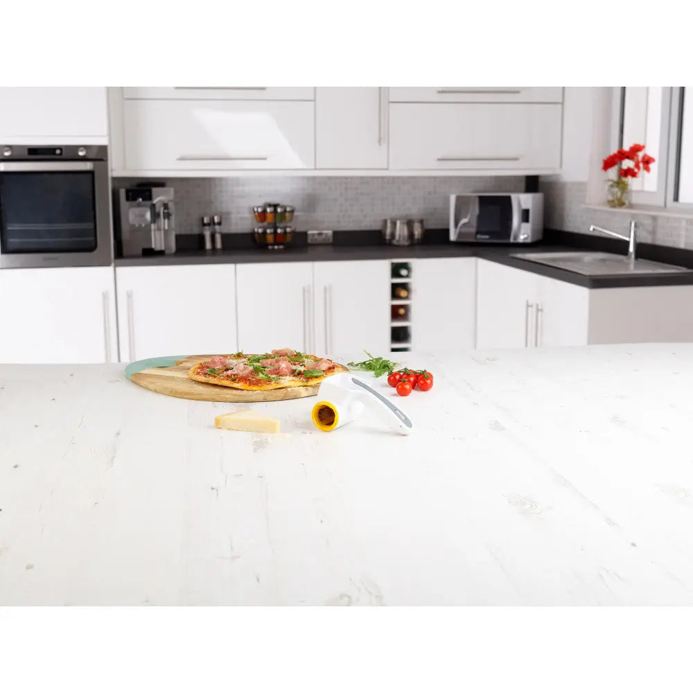 Zyliss Classic Cheese Grater DKB