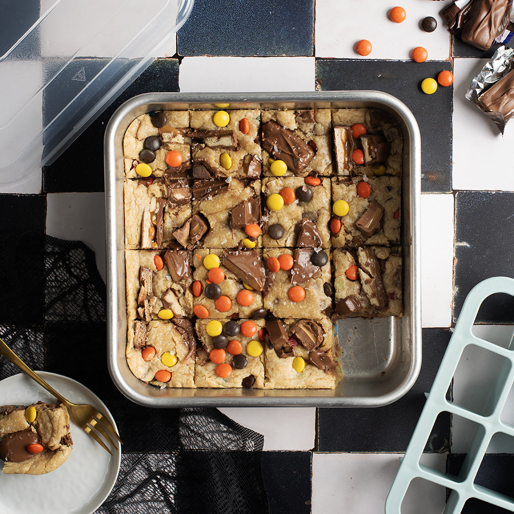 Halloween Candy Cookie Bars