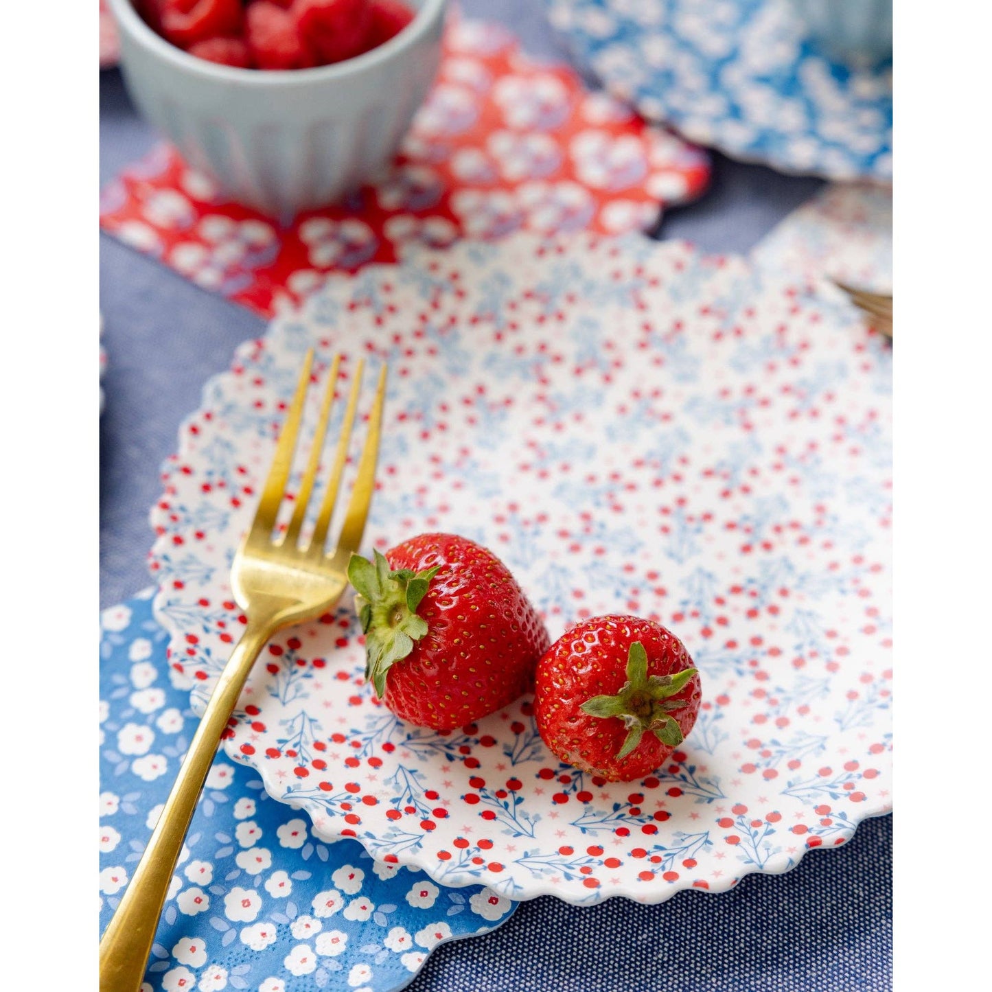 Floral Bamboo Patriotic Plate