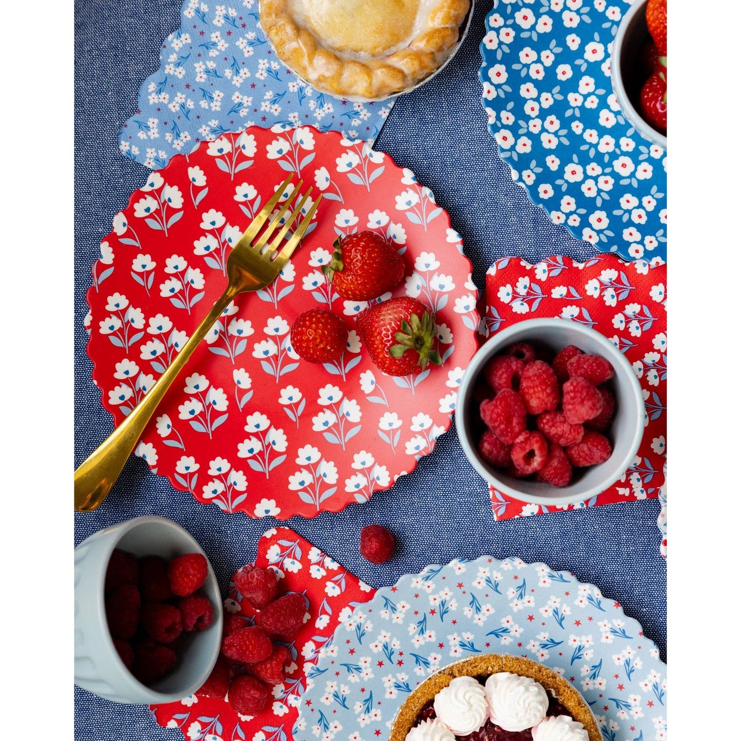Floral Bamboo Patriotic Plate