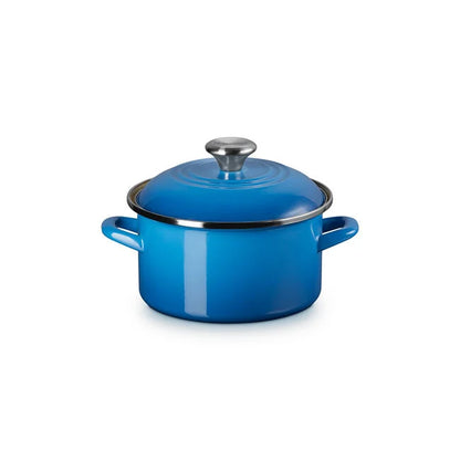 Le Creuset Traditional 3.8 Qt Petite Stockpot