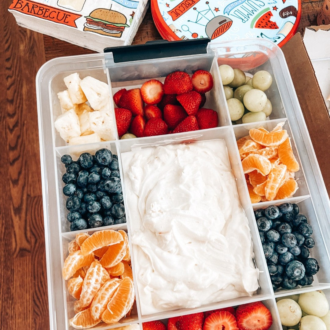 Snacklebox with Locking Bamboo Cutting Board Lid