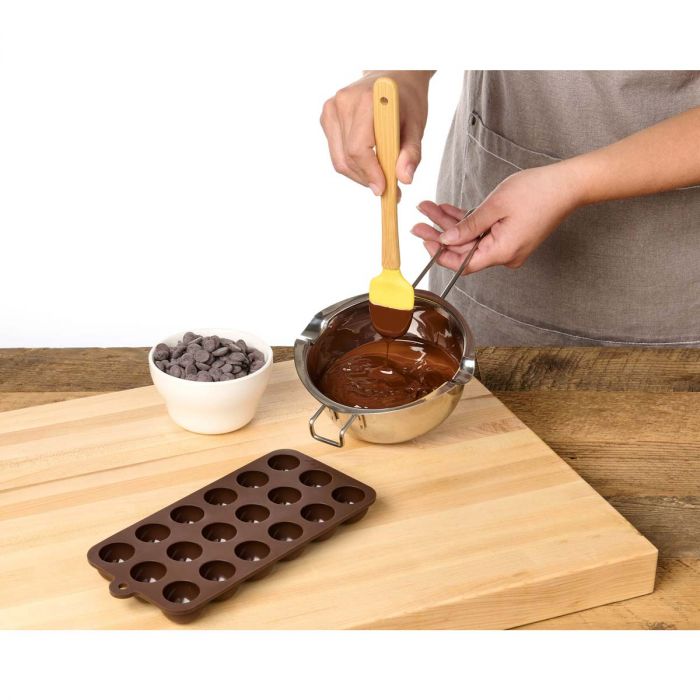 Baking Chocolate Melting Pot with Pour Spouts, 2.5-Cup Bakeware Accessories Browns Kitchen