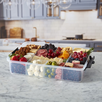 Snacklebox with Locking Bamboo Cutting Board Lid