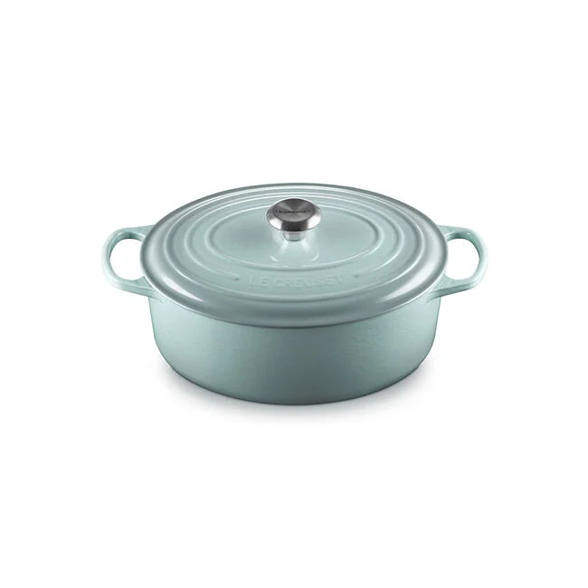Le Creuset 6 3/4 Qt Oval Dutch Oven