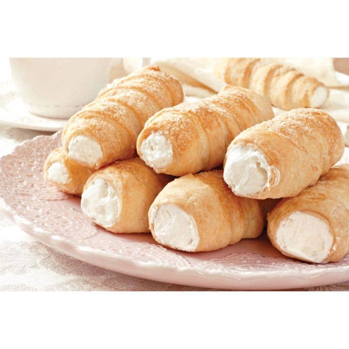 Fantes Cousin Donatella's Mini Cannoli Form