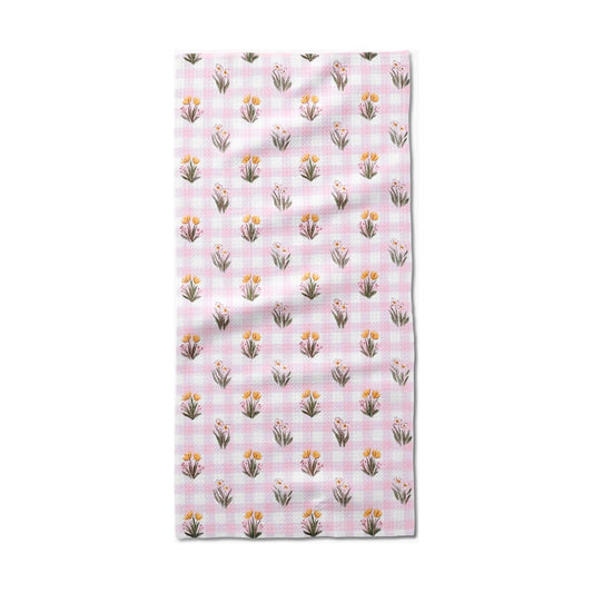 Picnic Plaid Pink Geometry Bar Towel