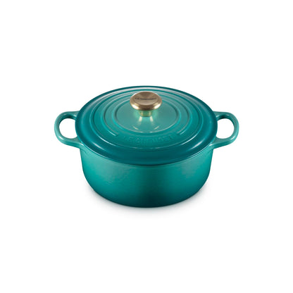 Le Creuset 5 1/2 Qt. Round Dutch Oven