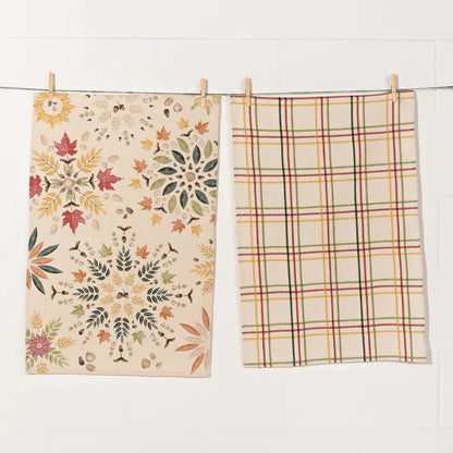 Fall Foliage Coordinated Dishtowels, Set of 2 Kitchen Towels Browns Kitchen