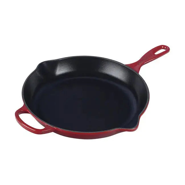 Le Creuset 11 3/4 Signature Skillet - Cerise LE CREUSET