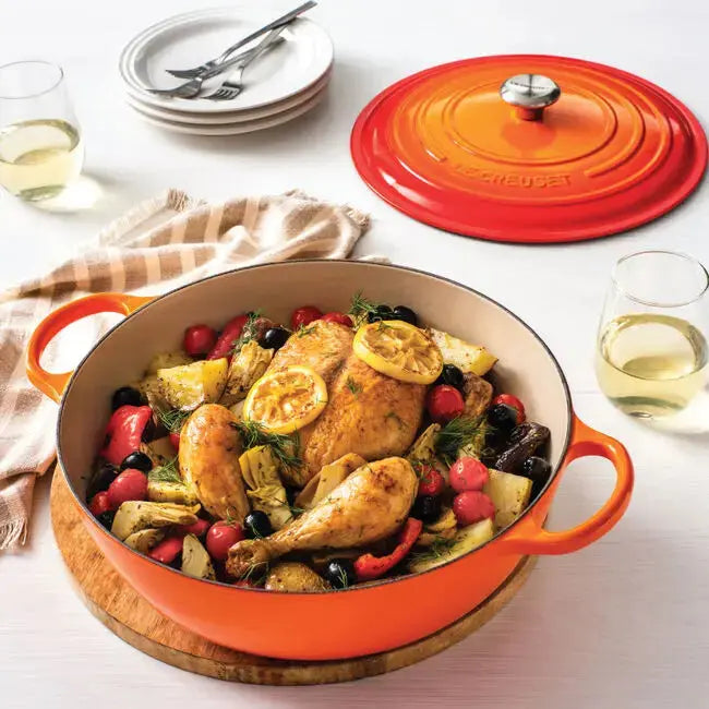 Le Creuset 7.5 Qt Signature Chef's Oven - Flame Le Creuset