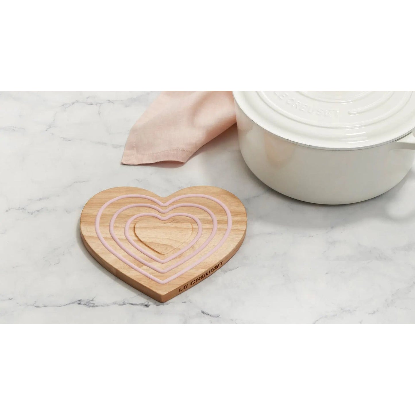 Le Creuset Heart Shape Magnetic Trivet Trivets Browns Kitchen