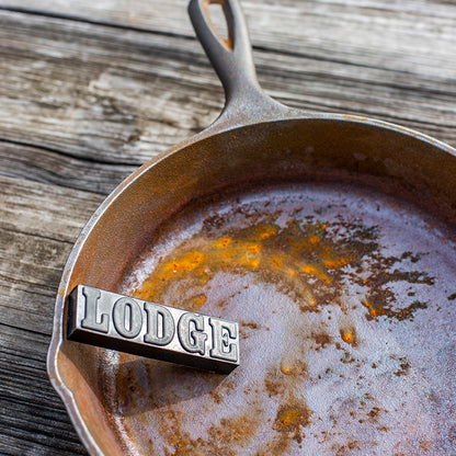 Lodge Rust Eraser - Browns Kitchen
