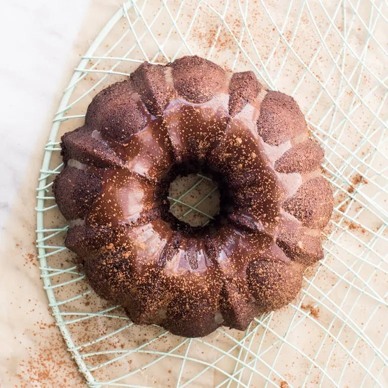 Six cup bundt deals pan