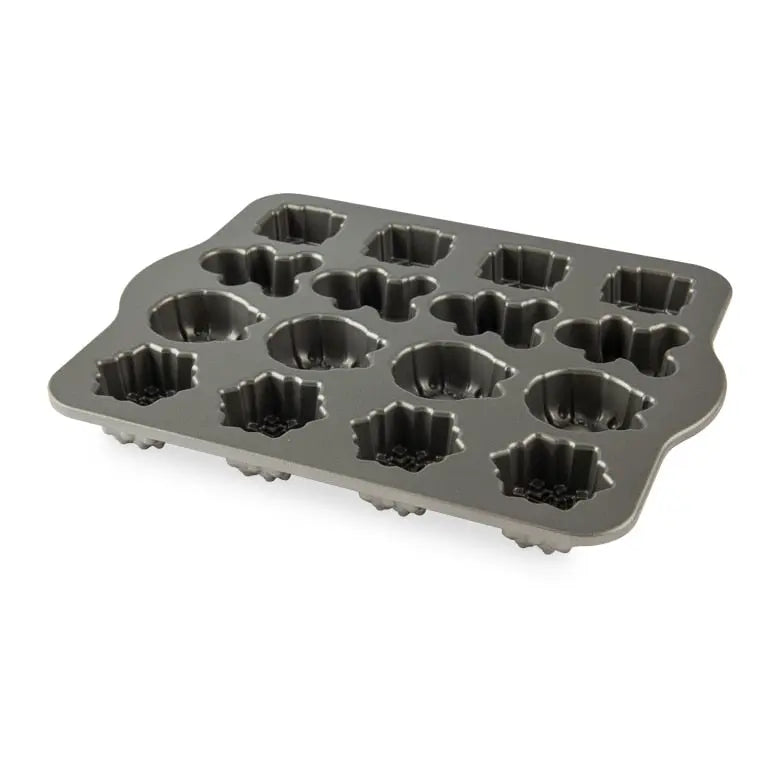 Nordic Ware Holiday Teacakes Cakelet Pan Nordic Ware