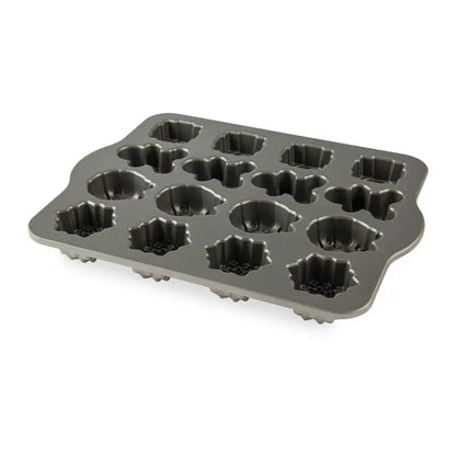 Nordic Ware Holiday Teacakes Cakelet Pan Nordic Ware