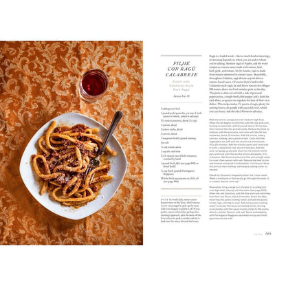 Food of the Italian South Recipes for Classic, Disappearing, and Lost Dishes: A Cookbook