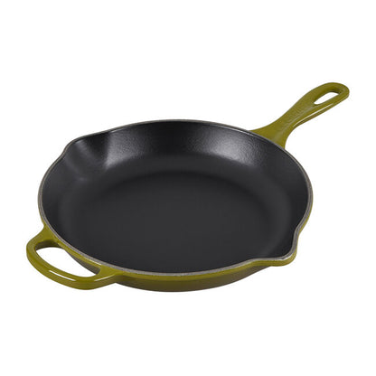 Le Creuset 10 1/4 Signature Skillet