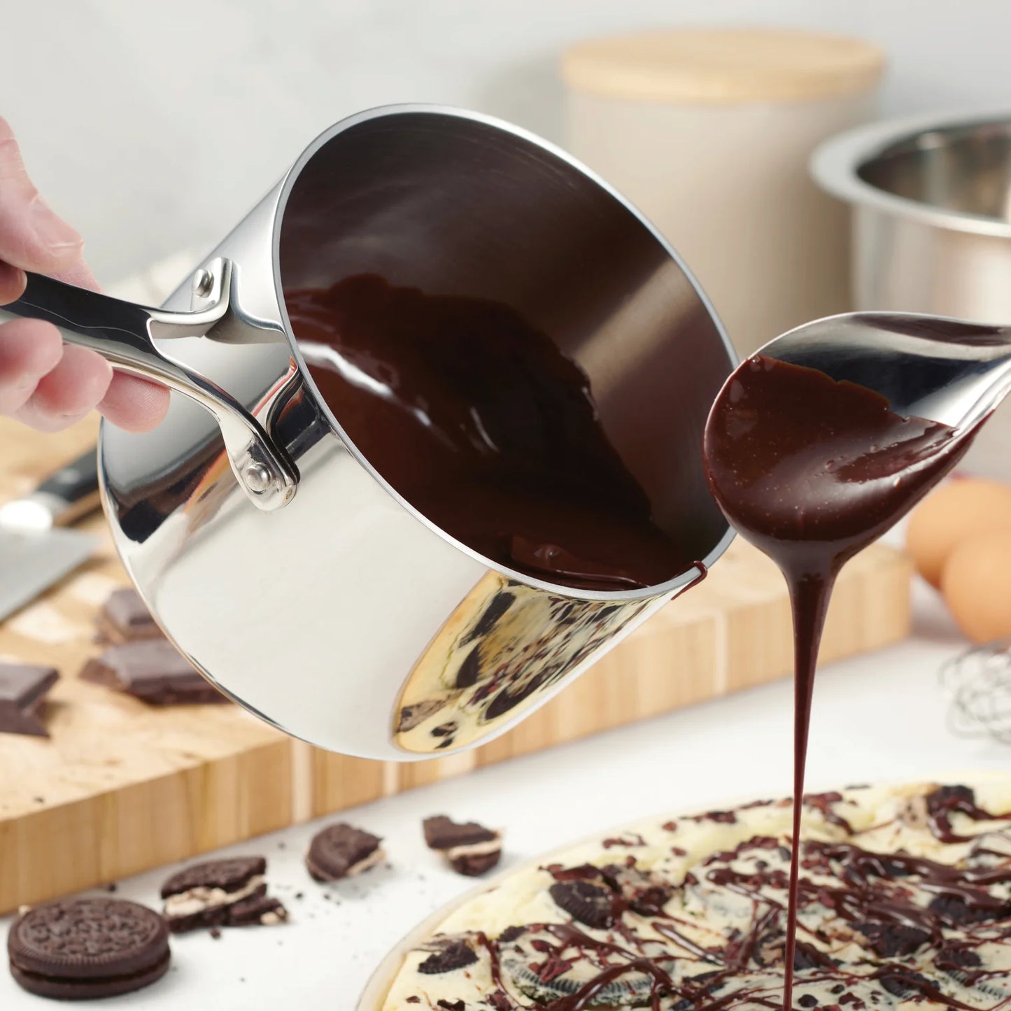 Tramontina Signature Tri-Ply Clad Stainless Steel Covered 1.5Qt Sauce Pan