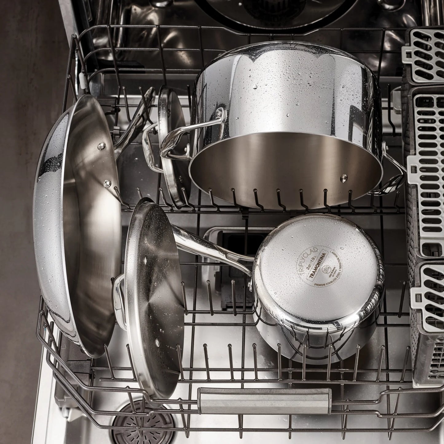 Tramontina Signature 5 Qt Tri-Ply Dutch Oven