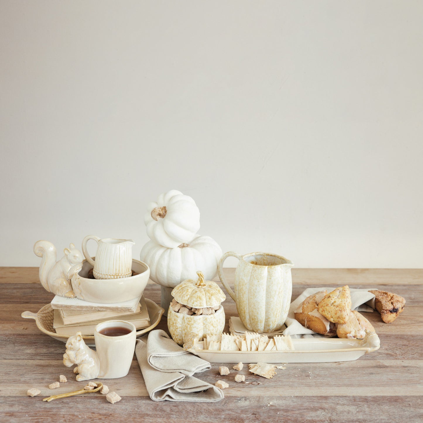 Woodland Squirrel Serving Bowl
