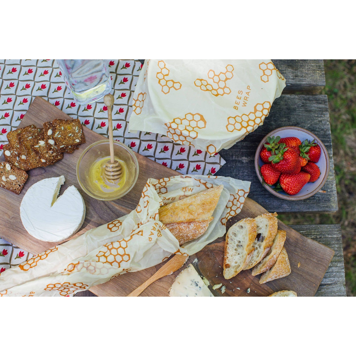 Bee's Wrap Bread Wrap - Honeycomb Pattern