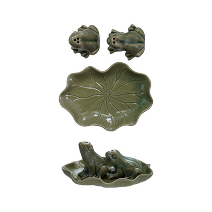 Frog Salt & Pepper Shakers with Lily Pad Tray