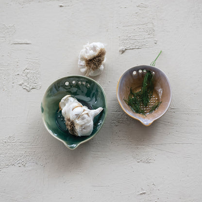 Stoneware Herb Stripper & Grater