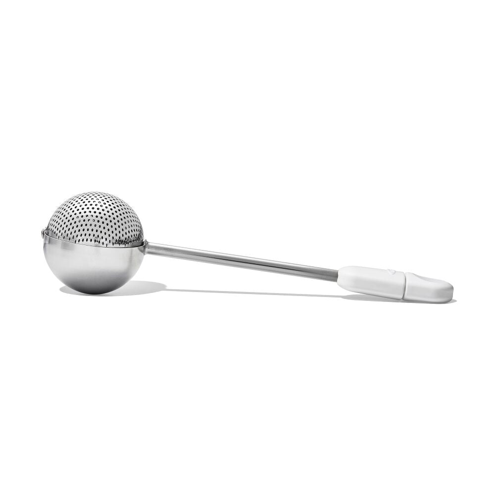 Oxo Baker's Dusting Wand