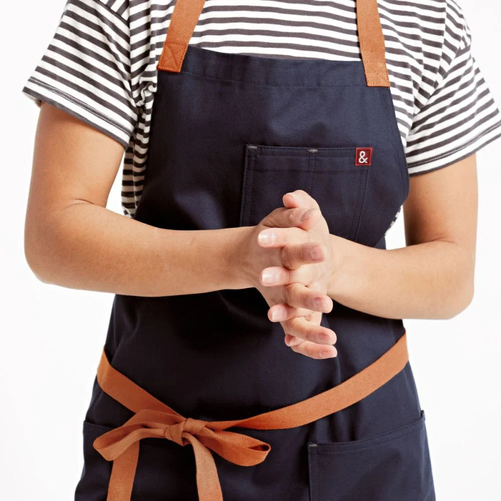 Hedley & Bennett Essential Midnight Cider Blue Apron