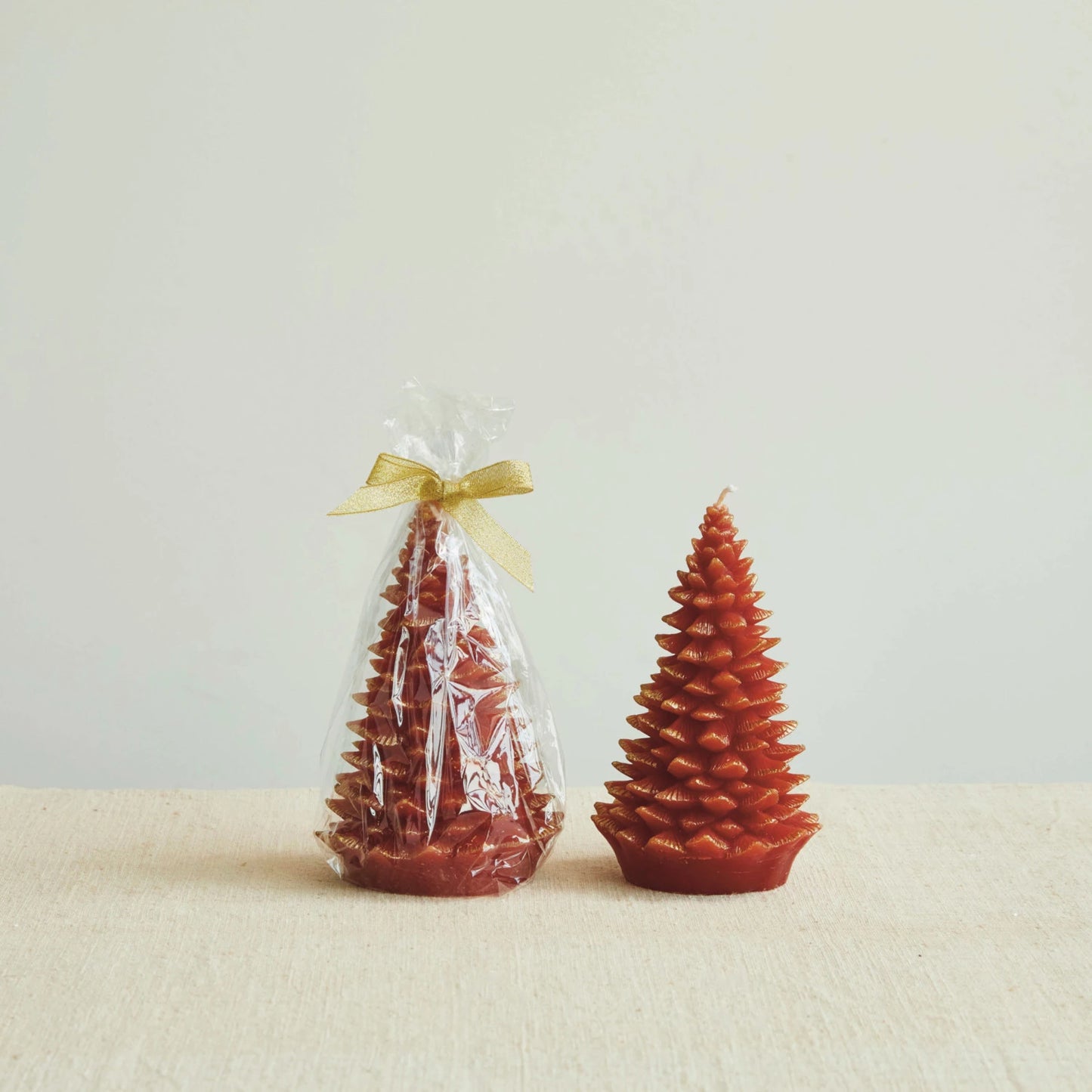 Unscented Tree Shaped Candle - Holly Berry & Gold